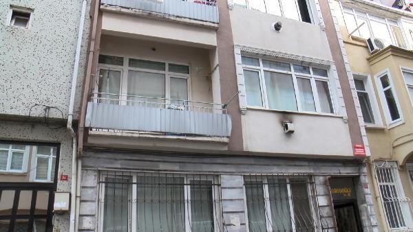 Annesinin ölümünden sorumlu tuttuğu ağabeyini öldürdü